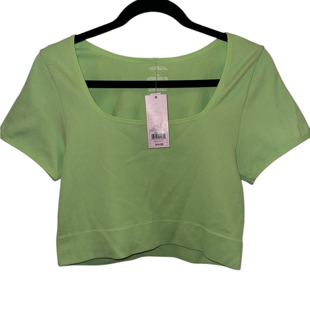 NWT Green Ribbed Crop Top
